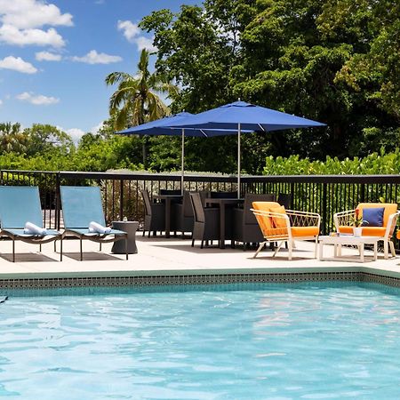 Hampton Inn Naples-Central מראה חיצוני תמונה